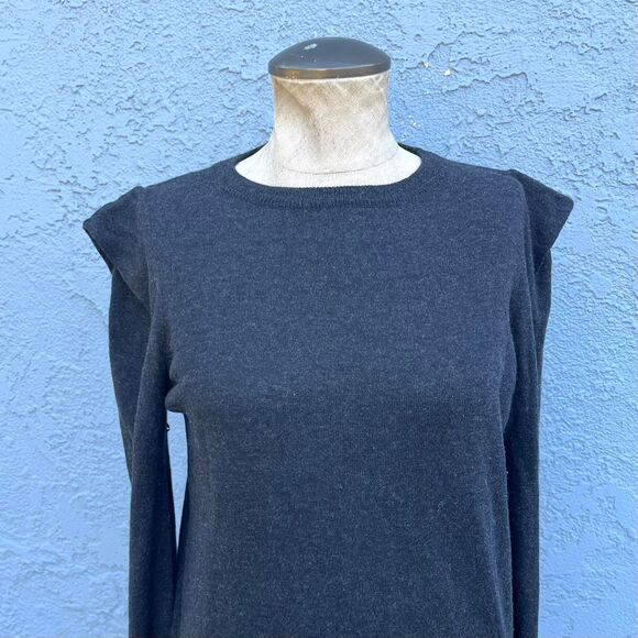 Gray Cashmere Sweater in Medium by Ever base layer - Picture 3 of 7